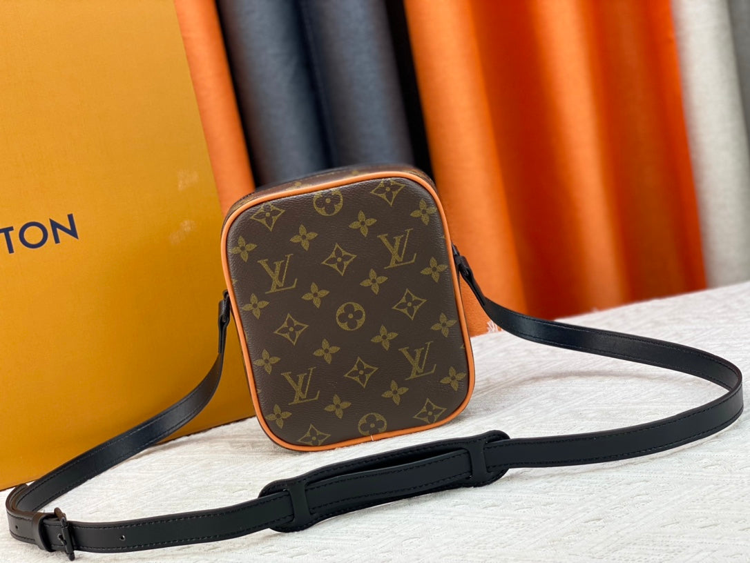 Anum Bags Elite Carryalls