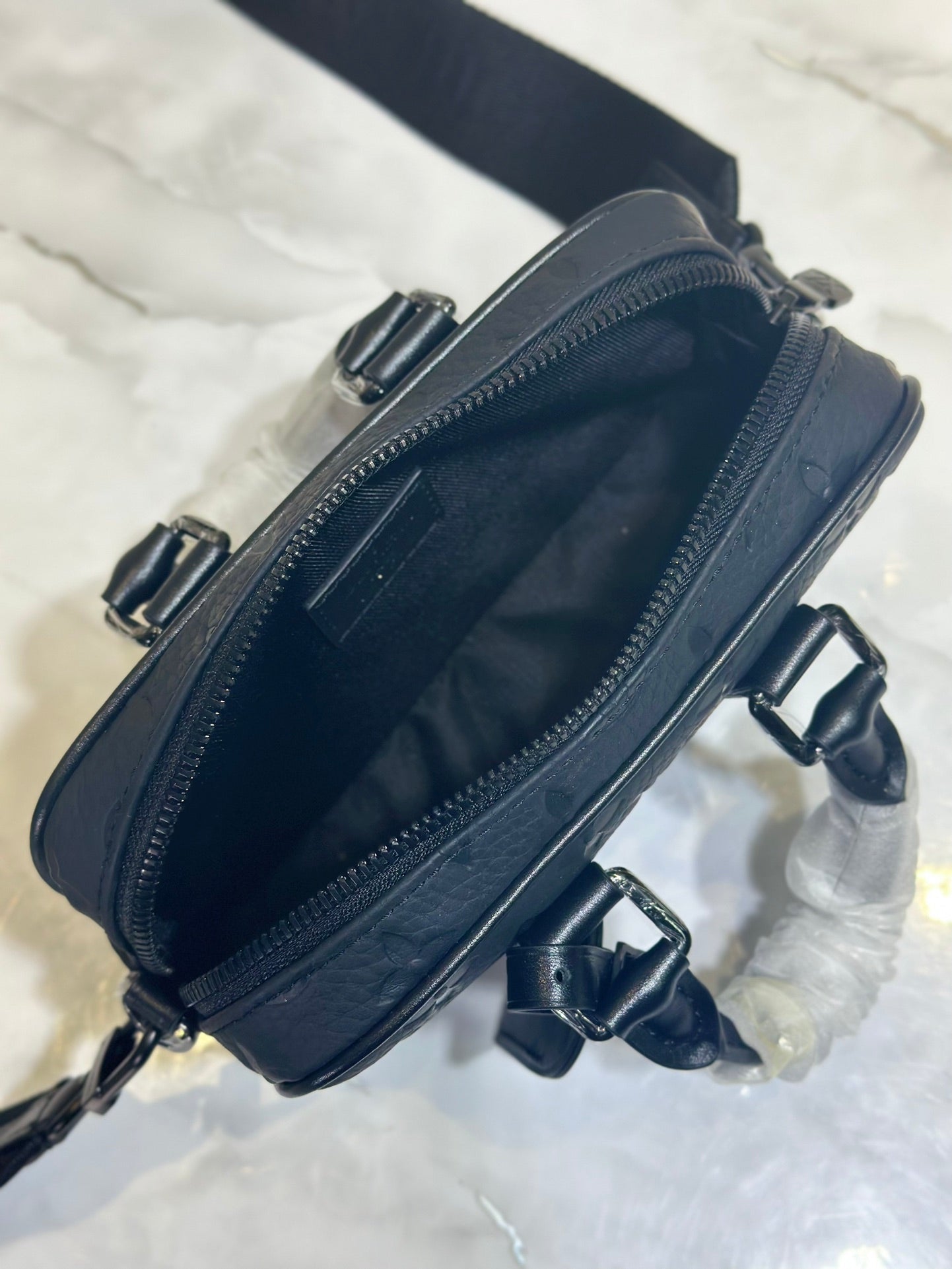 Anum Bags Elite Carryalls