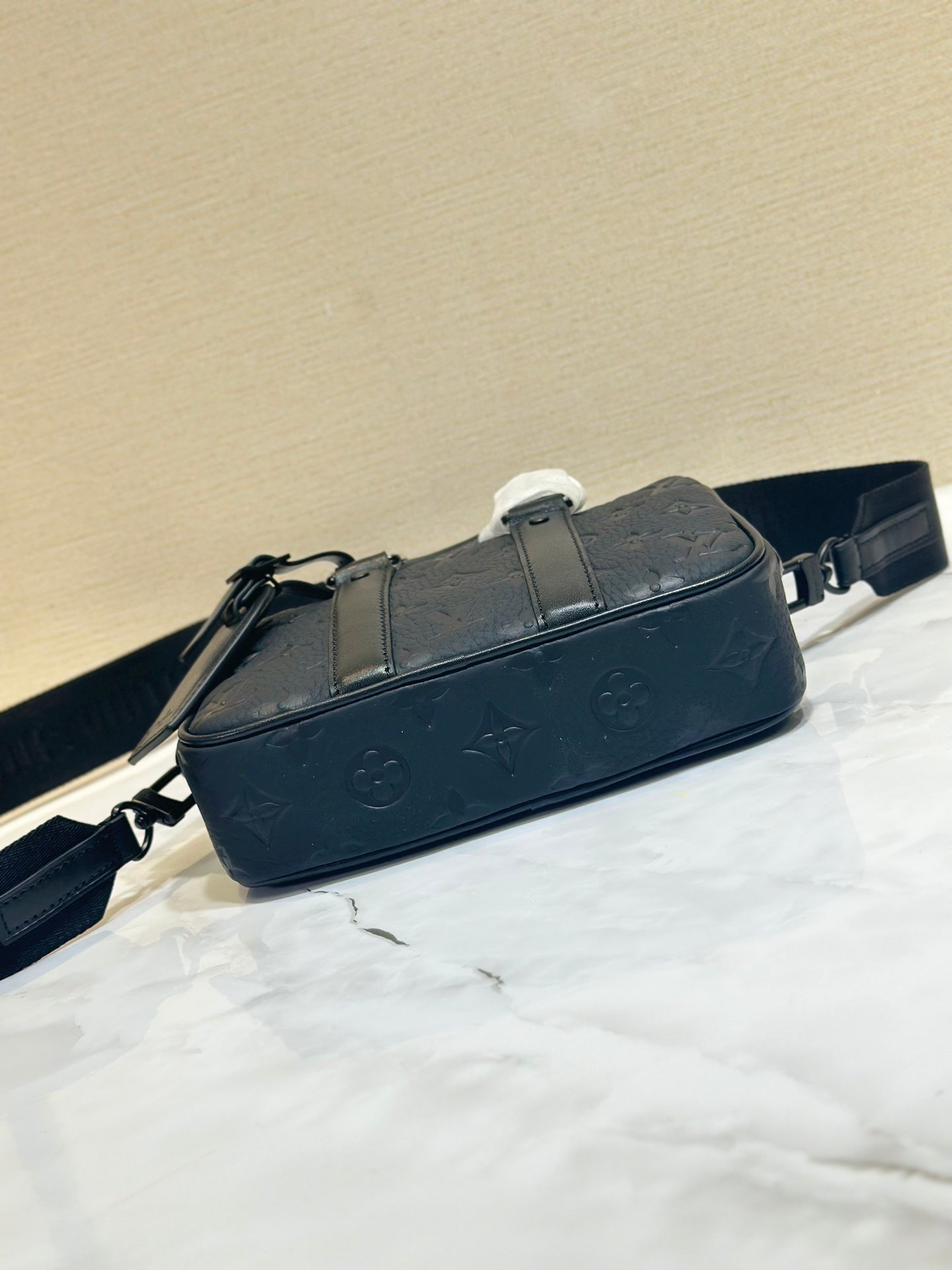 Anum Bags Elite Carryalls