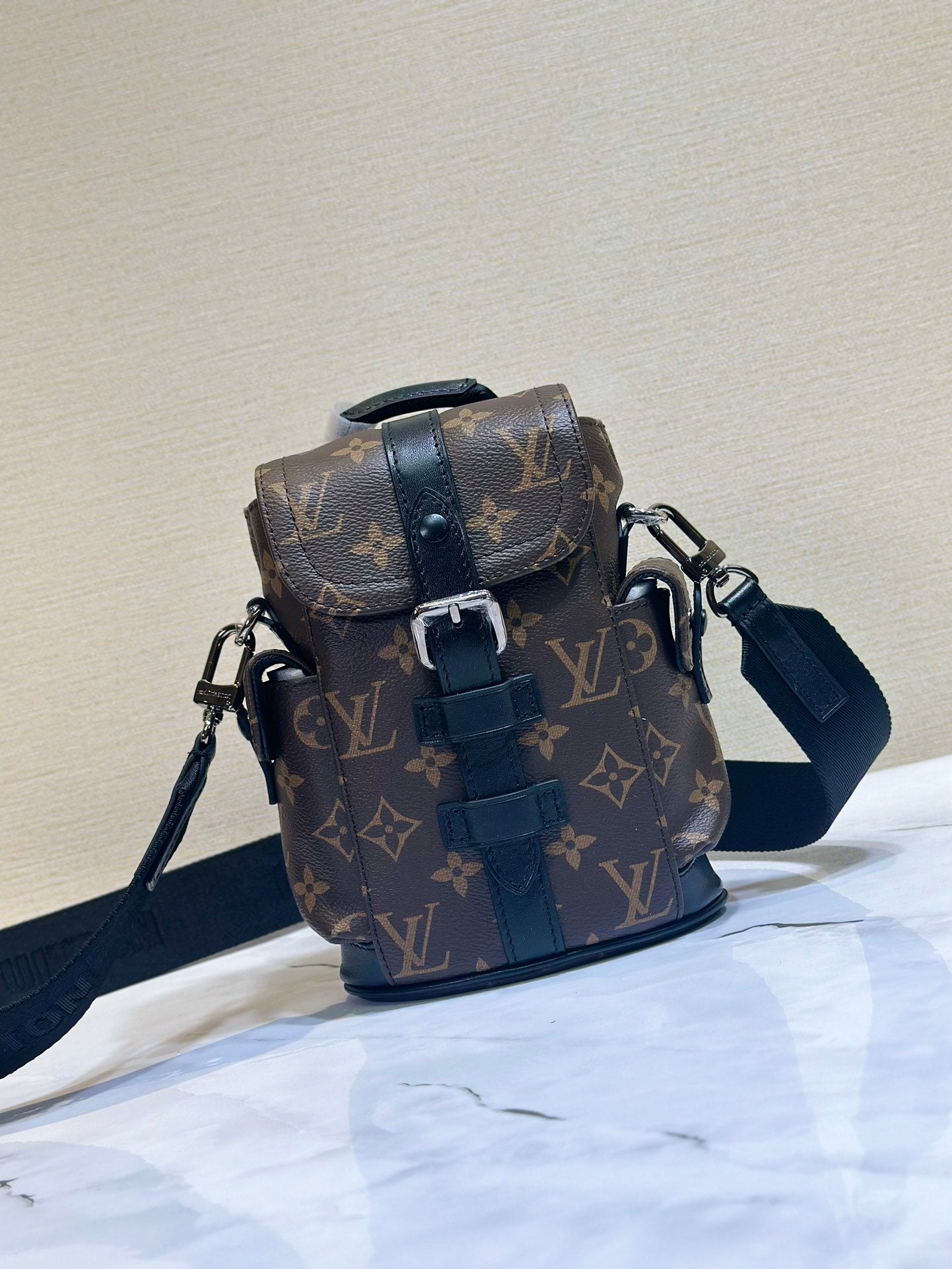 Anum Bags Elite Carryalls