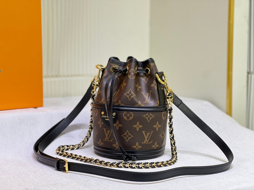 Anum Bags Elite Carryalls