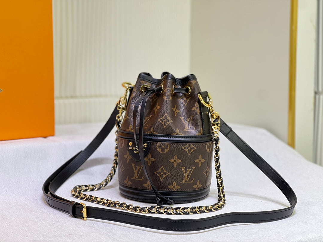 Anum Bags Elite Carryalls