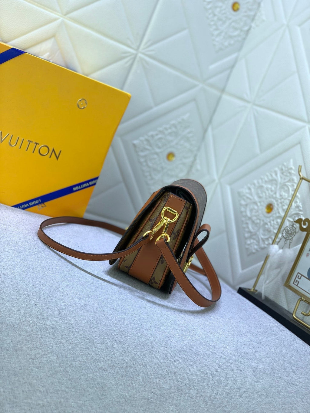 Anum Bags Elite Carryalls