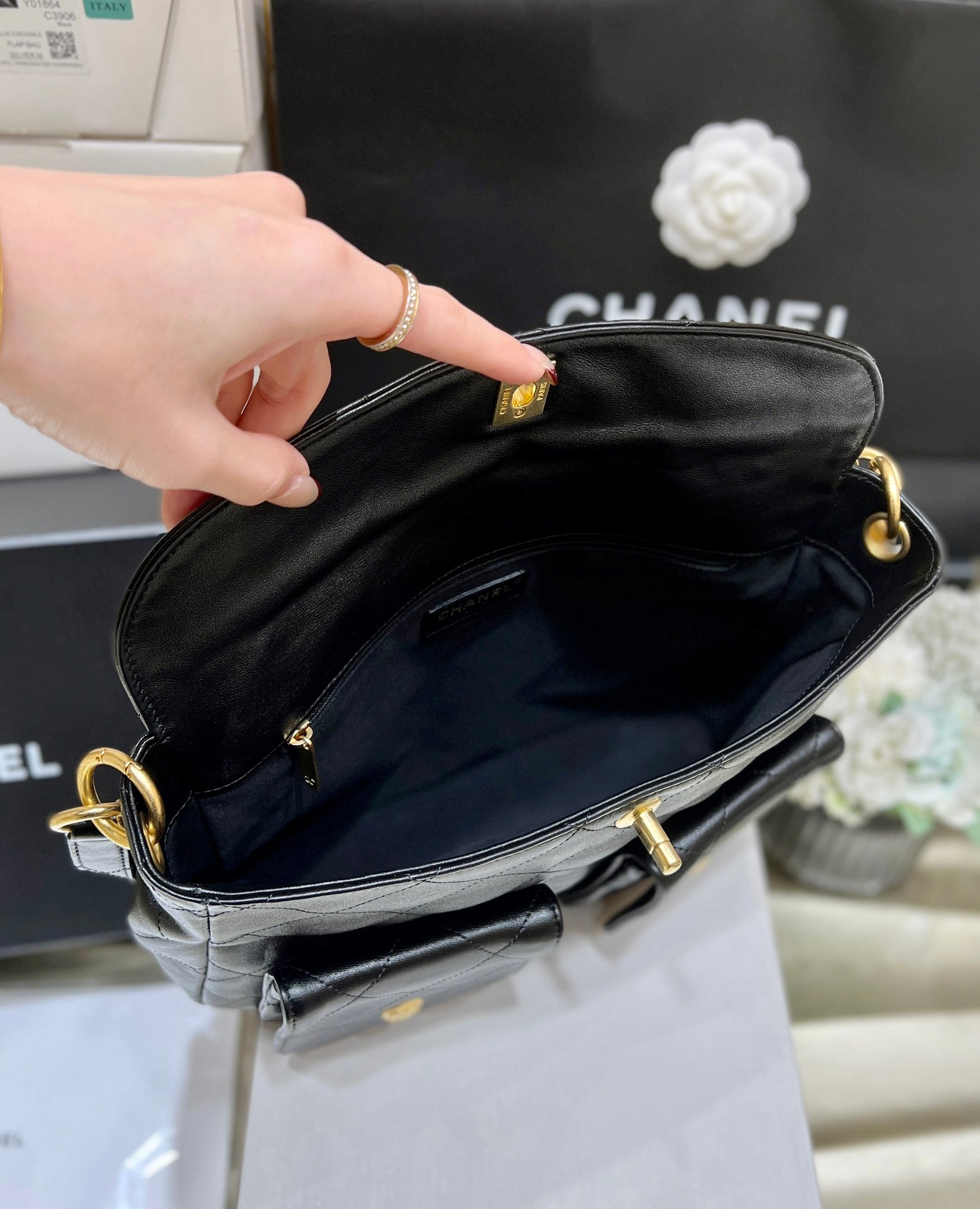 Anum Bags Elite Carryalls