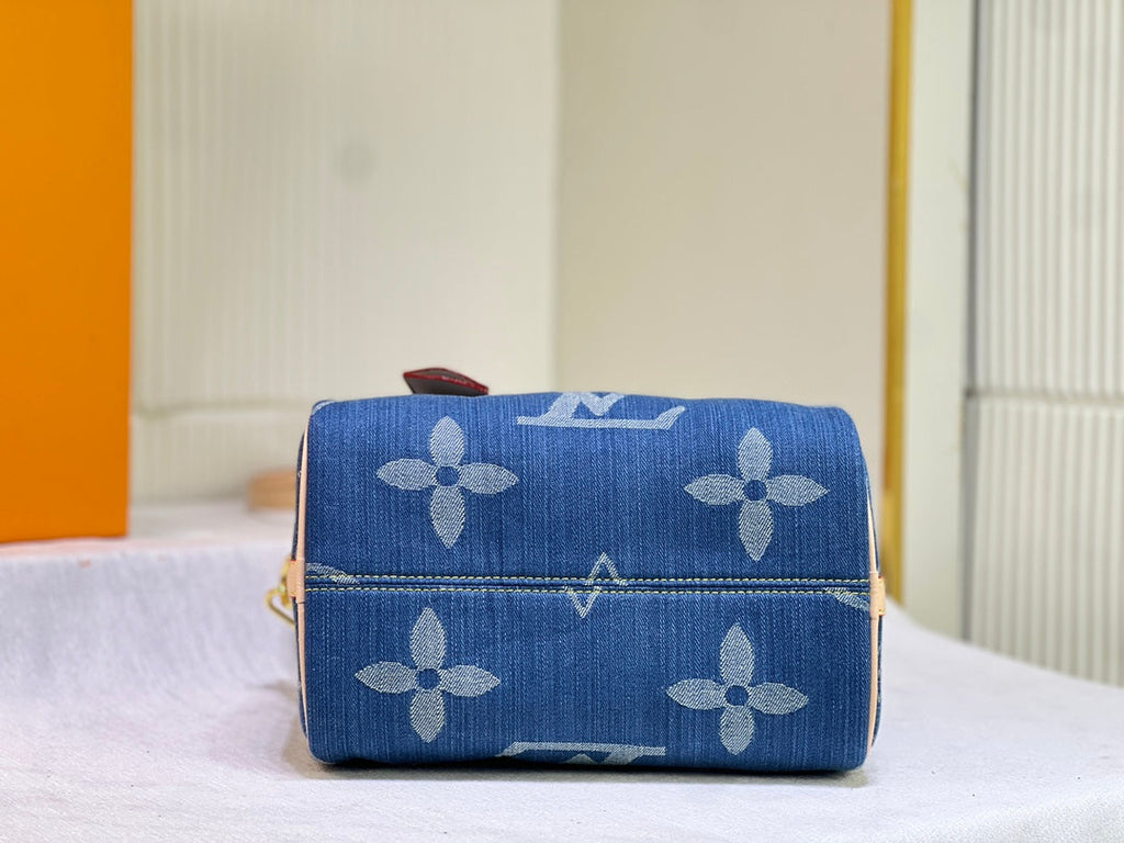 Anum Bags Elite Carryalls