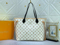 Anum Bags Elite Carryalls