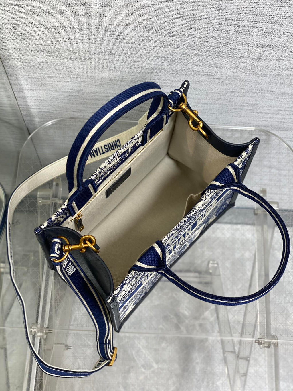 Anum Bags Elite Carryalls