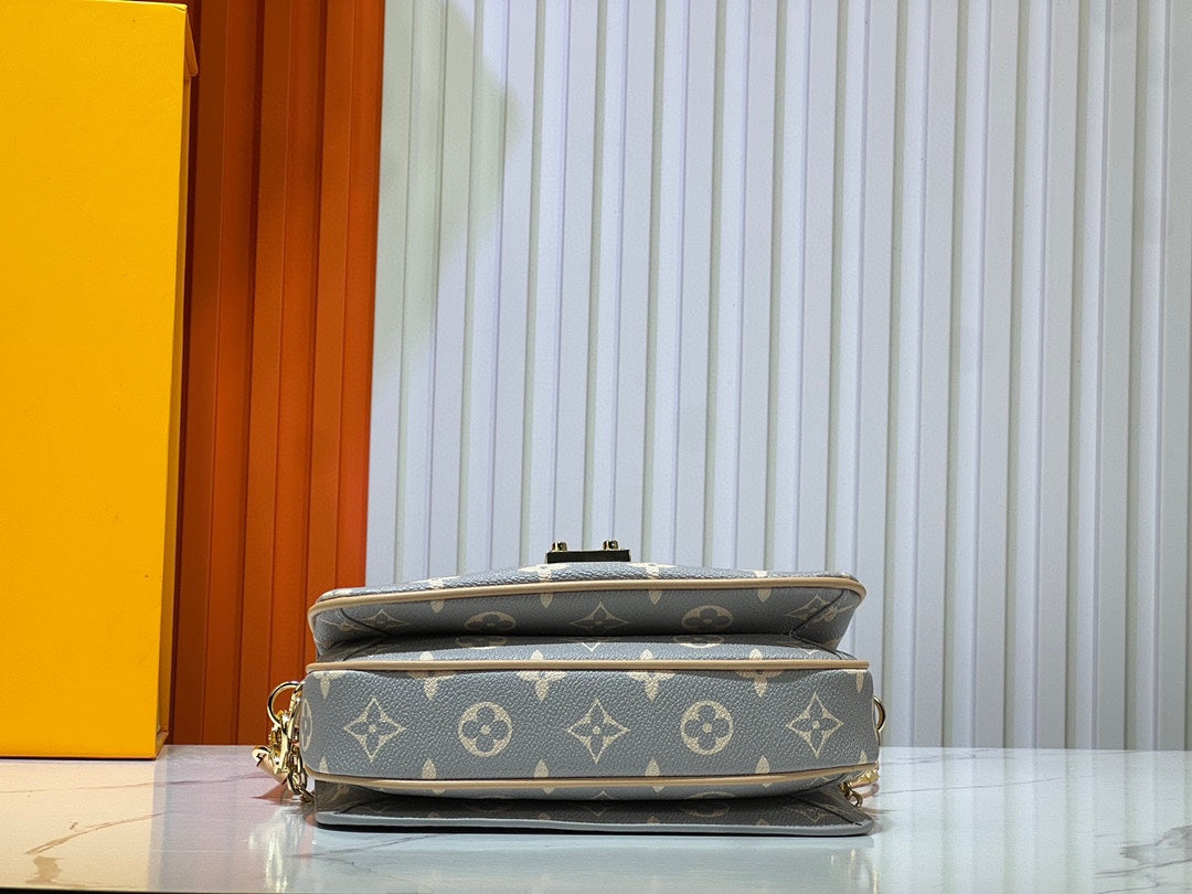 Anum Bags Elite Carryalls