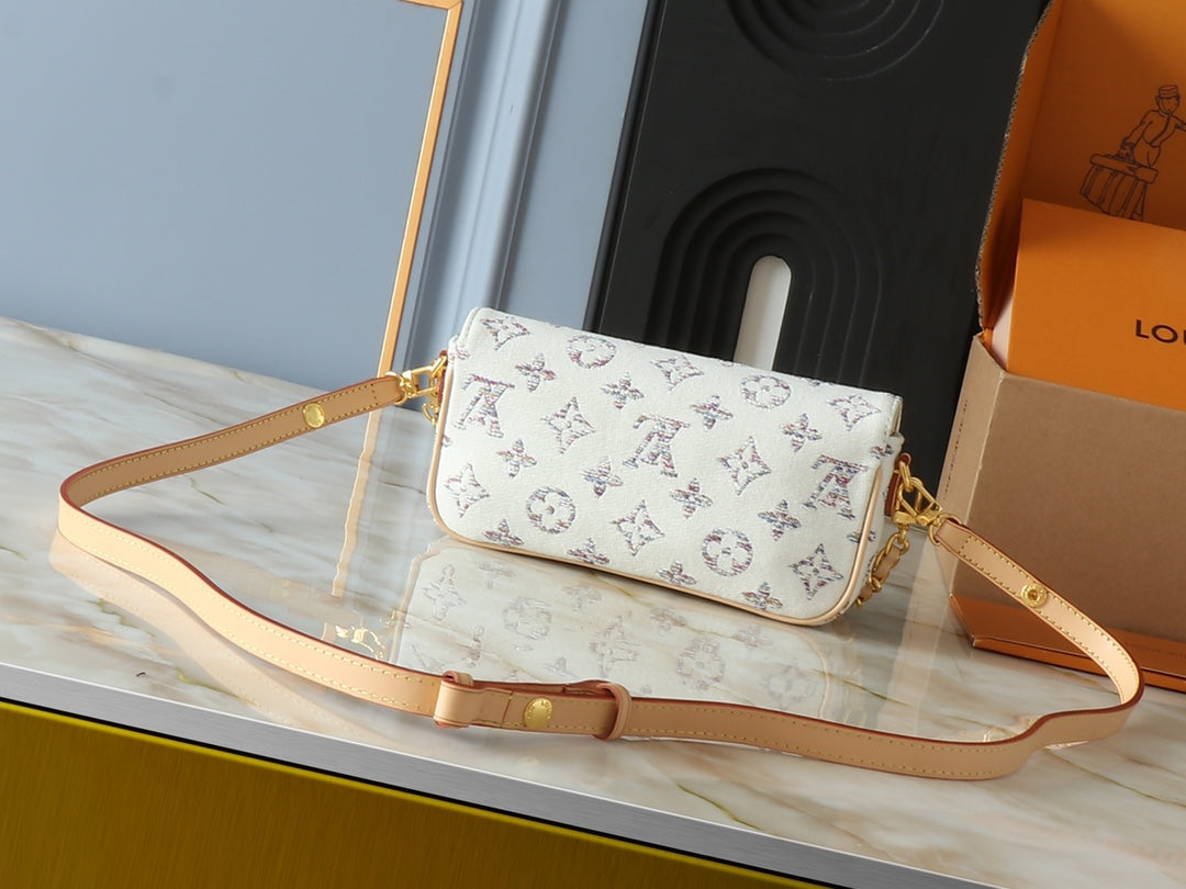 Anum Bags Elite Carryalls