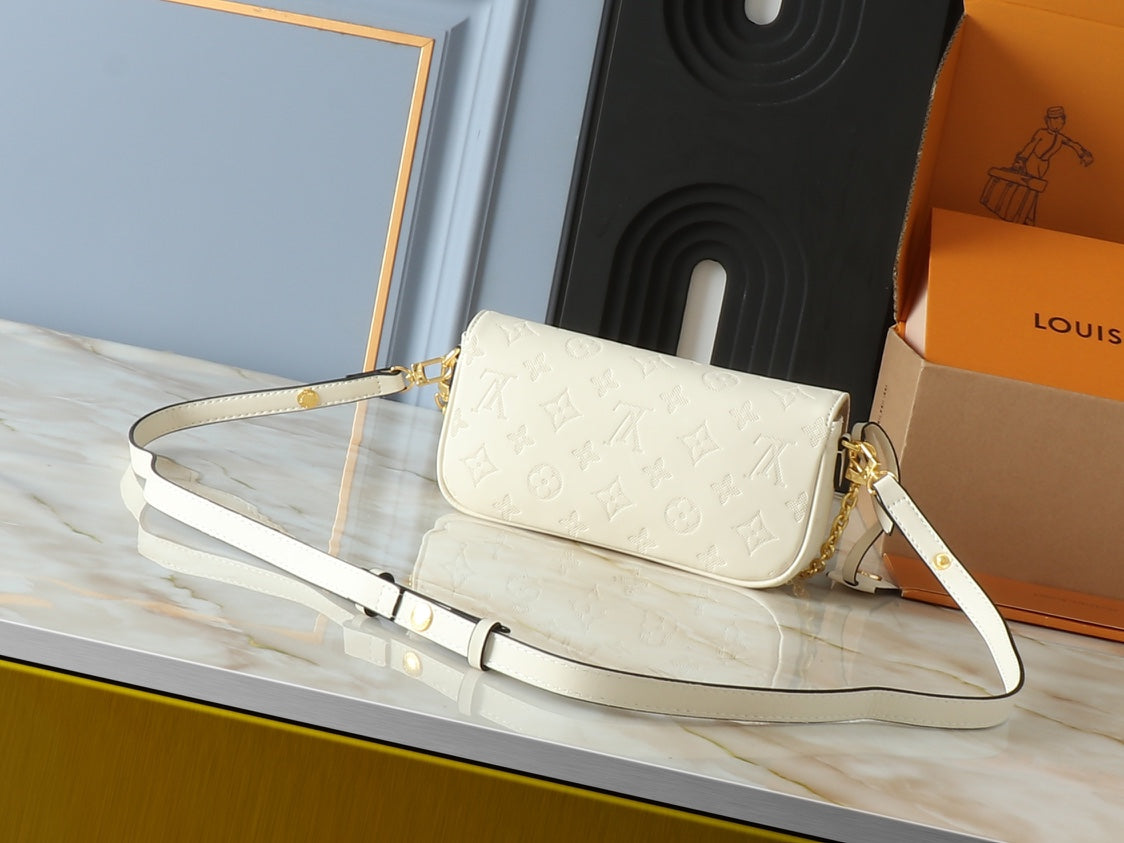 Anum Bags Elite Carryalls
