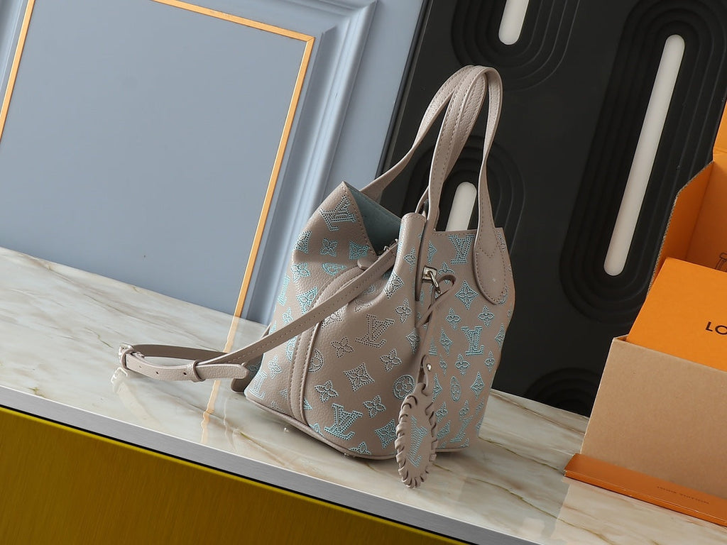 Anum Bags Elite Carryalls