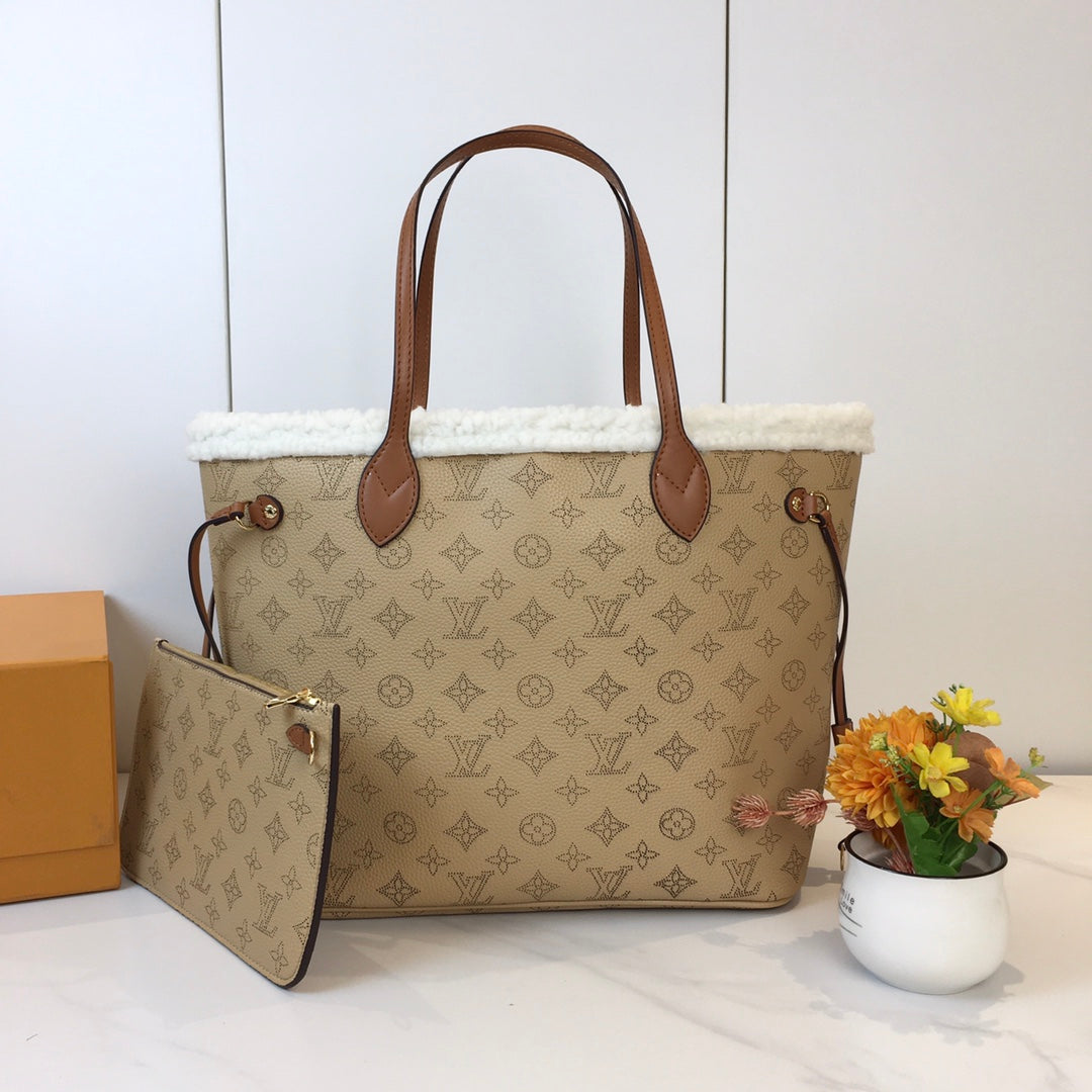 Anum Bags Elite Carryalls