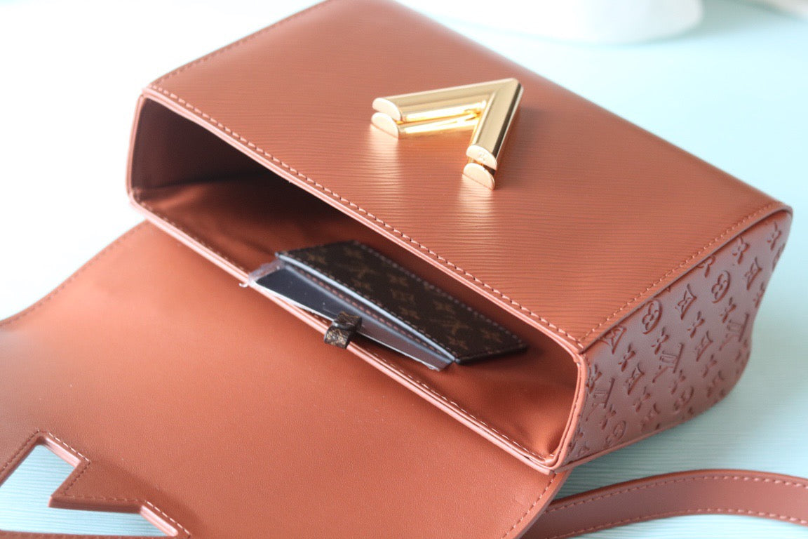 Anum Bags Elite Carryalls