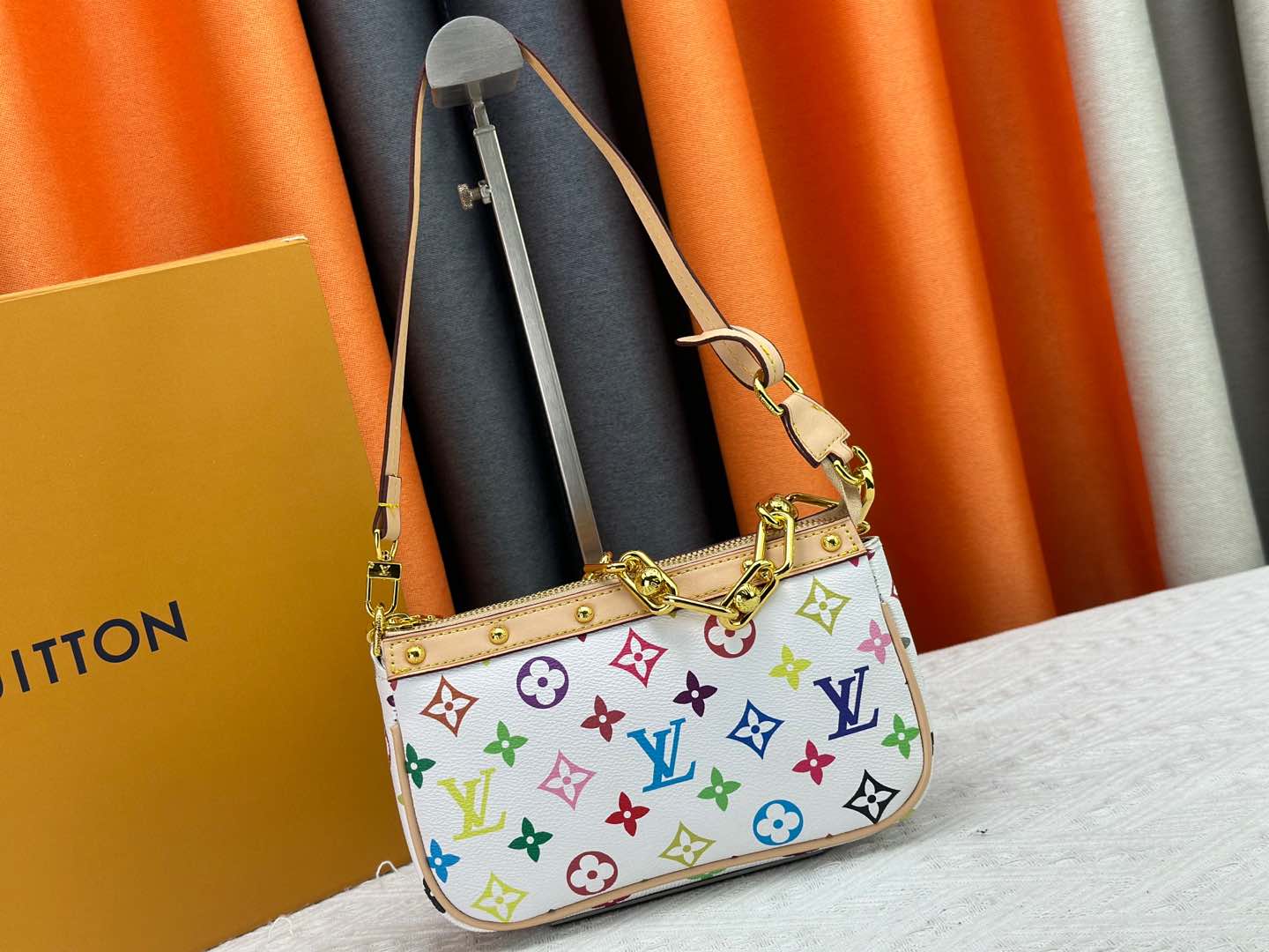 Anum Bags Elite Carryalls