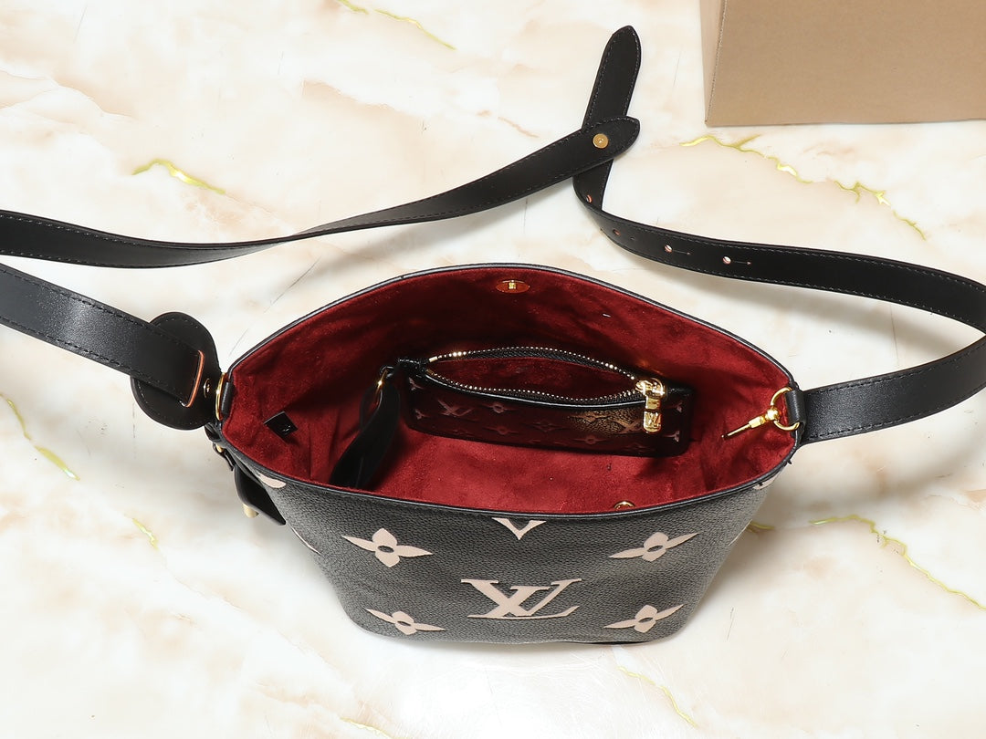 Anum Bags Elite Carryalls