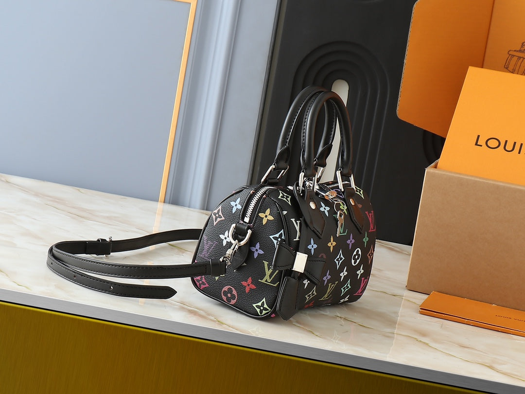 Anum Bags Elite Carryalls