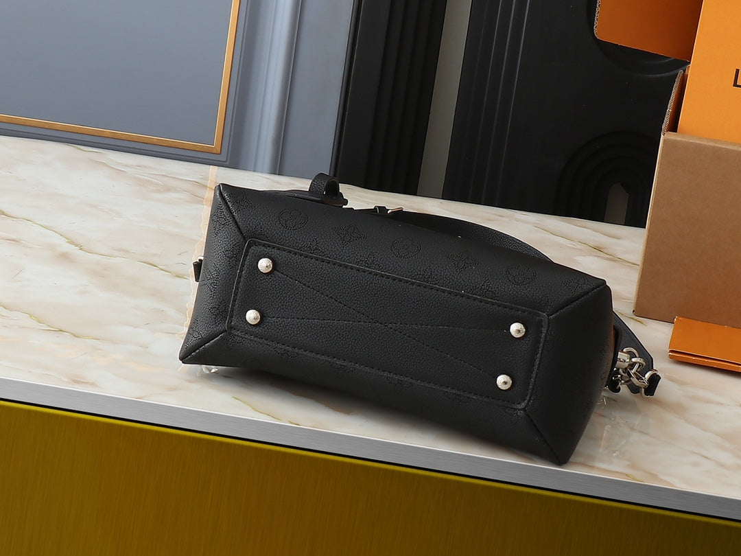 Anum Bags Elite Carryalls