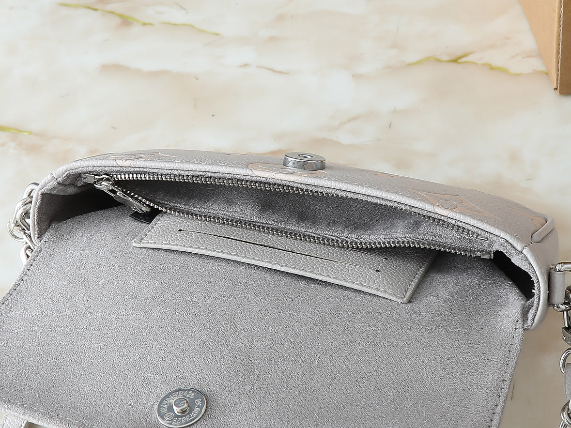 Anum Bags BAGS NEW ARRIVALS
