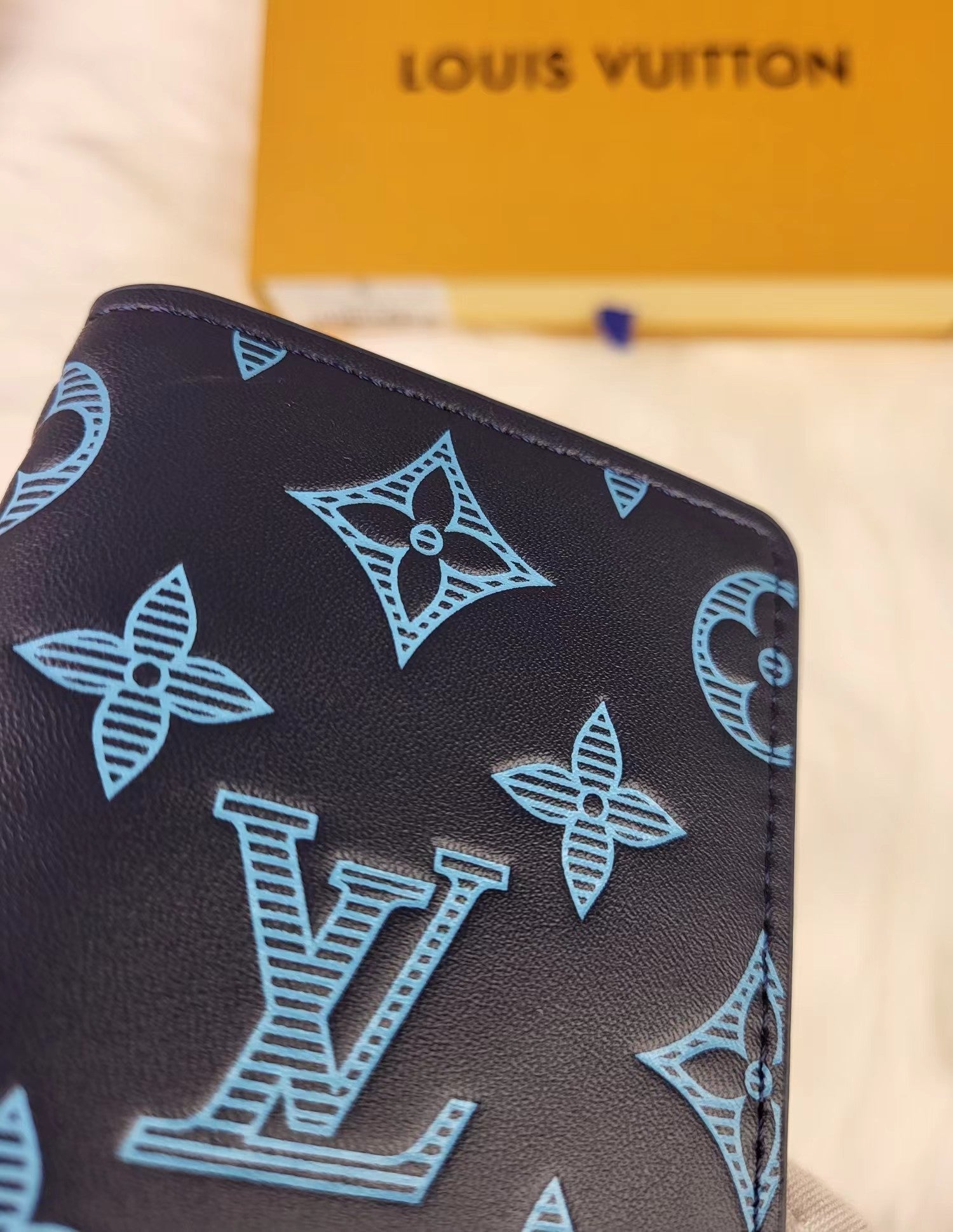Anum Bags Elite Carryalls