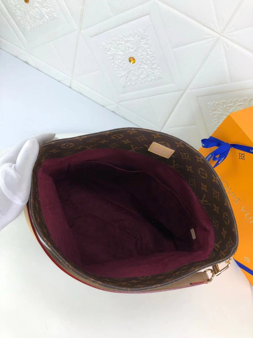 Anum Bags Elite Carryalls