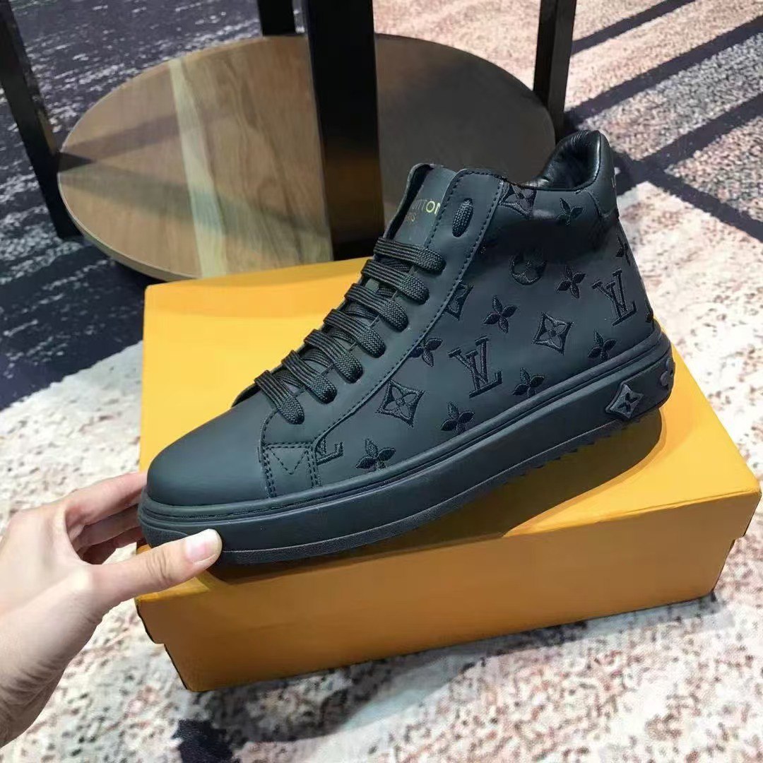 Anum Bags LUV Time Out Trainers High Top