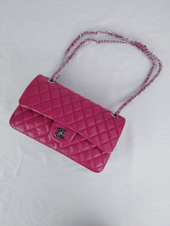 Anum Bags CHL CLASSIC MEDIUM LAMBSKIN FLAP PINK AND SILVER 25CM