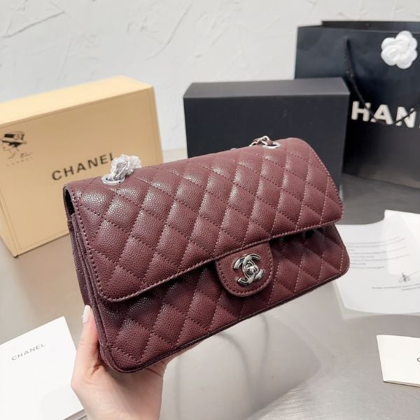 Anum Bags CHL MEDIUM CLASSIC FLAP BAG SILVER HARDWARE BURGUNDY 25CM