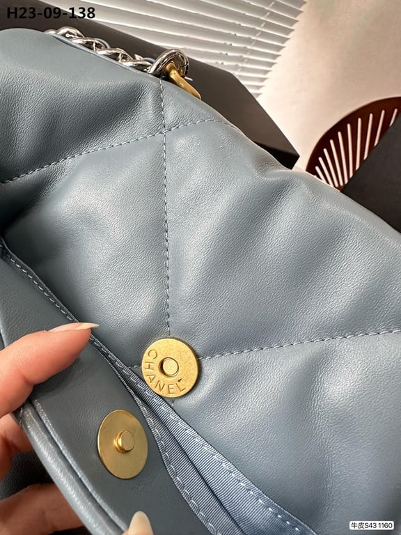 Anum Bags CHL 19 LAMBSKIN QUILTED HANDBAG BLUE 26CM