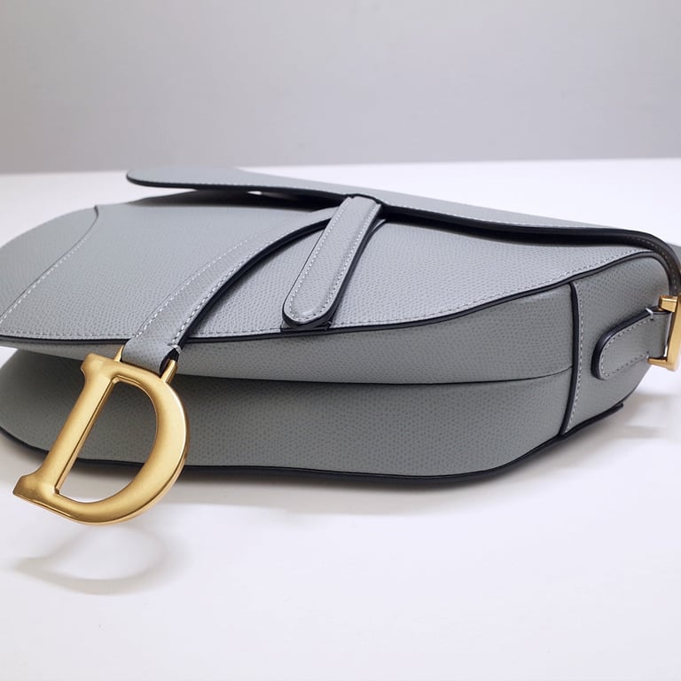 Anum Bags DIR MICRO SADDLE GOATSKIN CLOUD BLUE