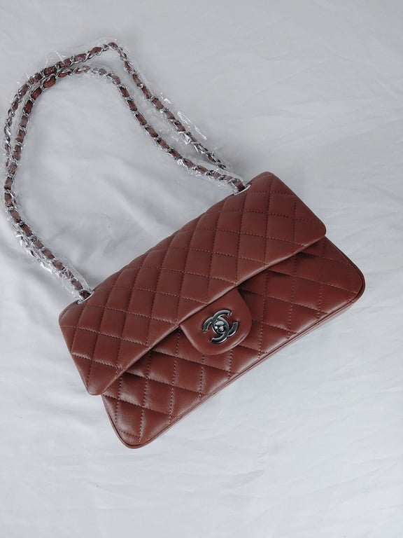 Anum Bags CHL CLASSIC MEDIUM LAMBSKIN FLAP BROWN AND SILVER 25CM