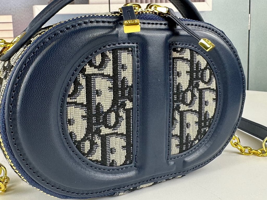 Anum Bags DIR SIGNATURE OVAL CAMERA BAG BLACK 18CM