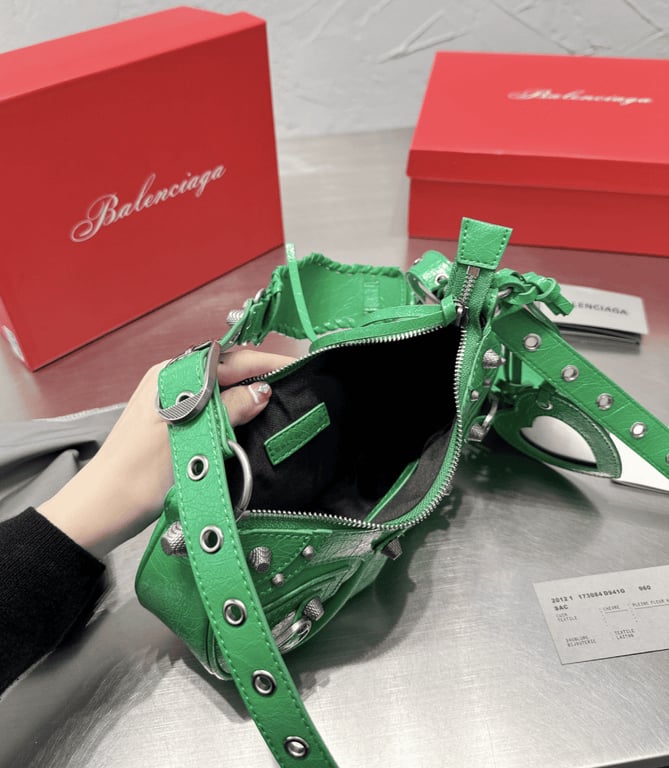 Ezyycart Bags BALENCIAGA LE CAGOLE XS SHOULDER BAG IN GREEN 25CM