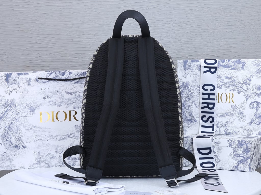 Ezyycart Bags DIR BEIGE AND BLACK 40CM RIDER OBLIQUE JACQUARD BACKPACK
