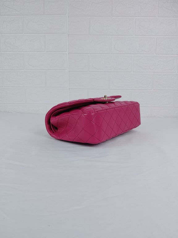 Anum Bags CHL CLASSIC MEDIUM LAMBSKIN FLAP PINK AND GOLD 25CM