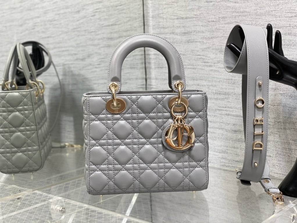 Anum Bags DIR MEDIUM LADY BLUSH CANNAGE LAMBSKIN BAG GREY 20CM