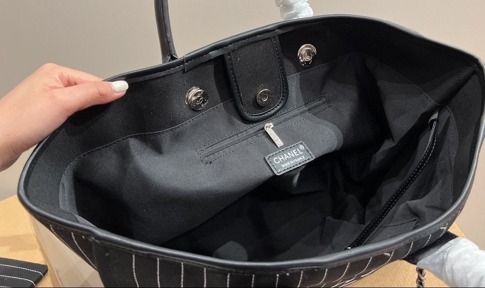 Anum Bags CHL 38CM BLACK WHITE LARGE SHOPPING BAG A66941 B10404 NN102