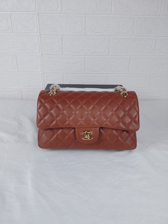 Anum Bags CHL CLASSIC MEDIUM LAMBSKIN FLAP BROWN AND GOLD 25CM