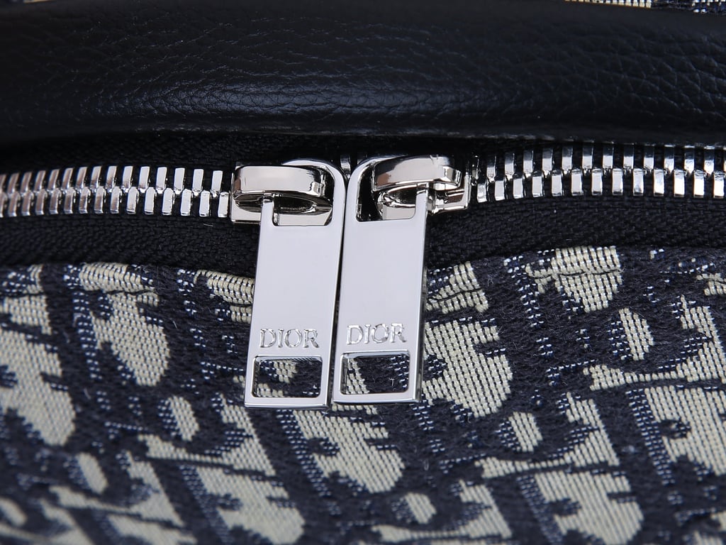 Ezyycart Bags DIR BEIGE AND BLACK 38CM RIDER BACKPACK OBLIQUE JACQUARD