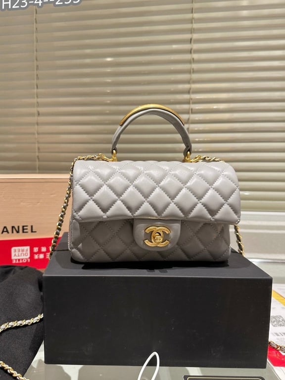 Anum Bags CHL 22B FLAP BAG WITH GOLD HARDWARE TOP HANDLE GREY 20CM AS2431