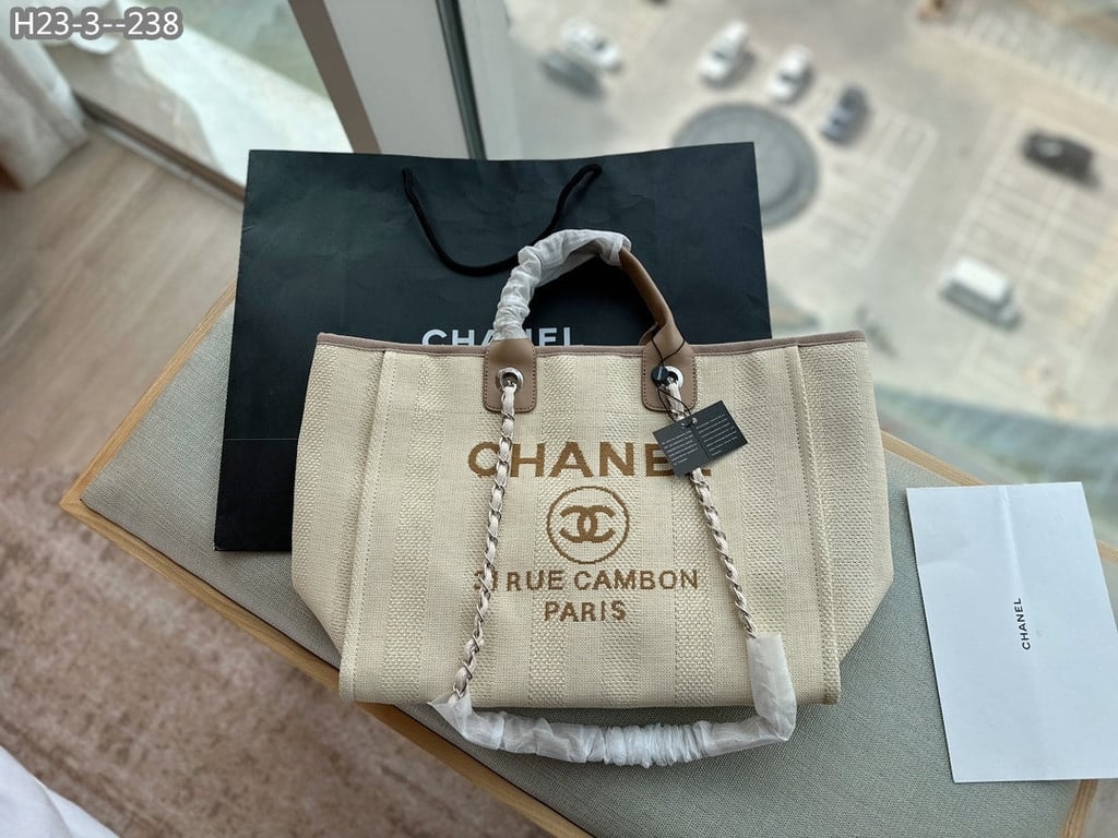 Anum Bags CHL 38CM BEIGE AND BROWN DEAUVILLE MEDIUM CANVAS