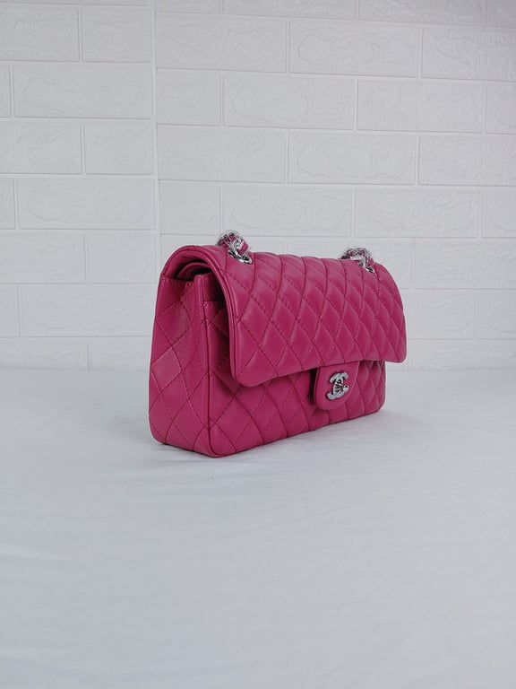 Anum Bags CHL CLASSIC MEDIUM LAMBSKIN FLAP PINK AND SILVER 25CM
