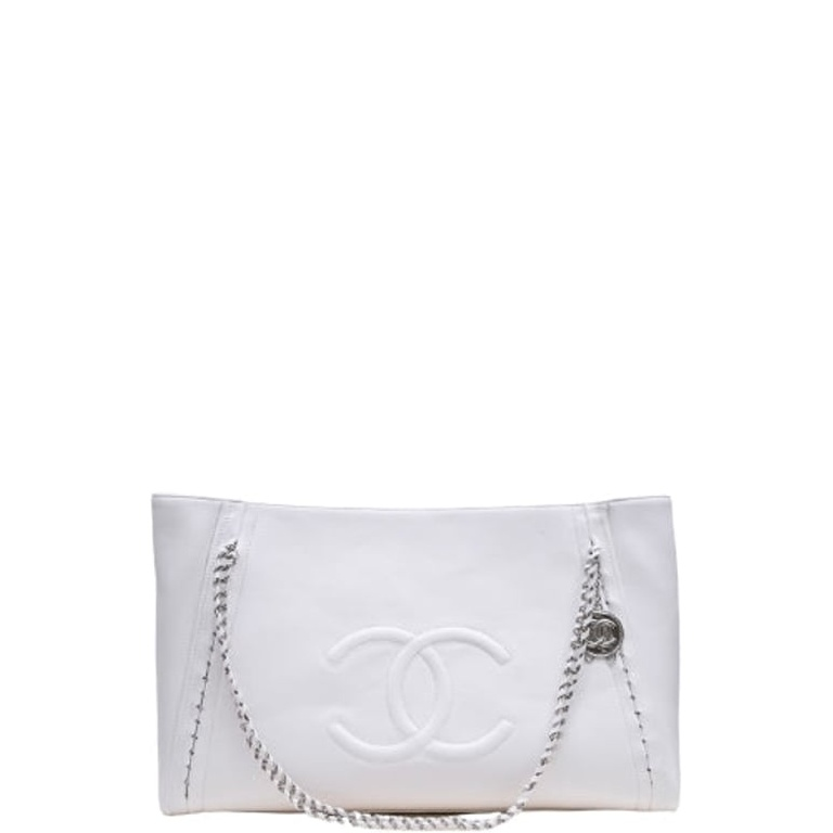 Anum Bags CHL EAST WEST LARGE MODERN CHAIN WHITE TOTE BAG