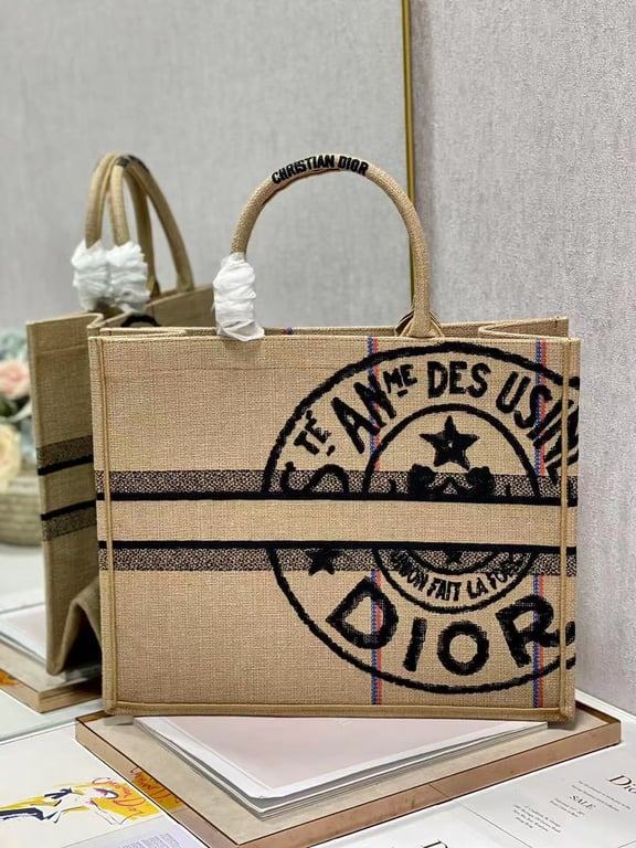 Ezyycart Bags DIR MEDIUM BOOK TOTE BEIGE JUTE CANVAS EMBROIDERED 36CM M1296ZRUW M918