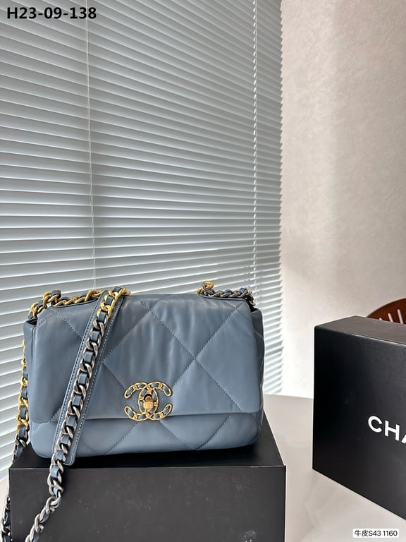 Anum Bags CHL 19 LAMBSKIN QUILTED HANDBAG BLUE 26CM