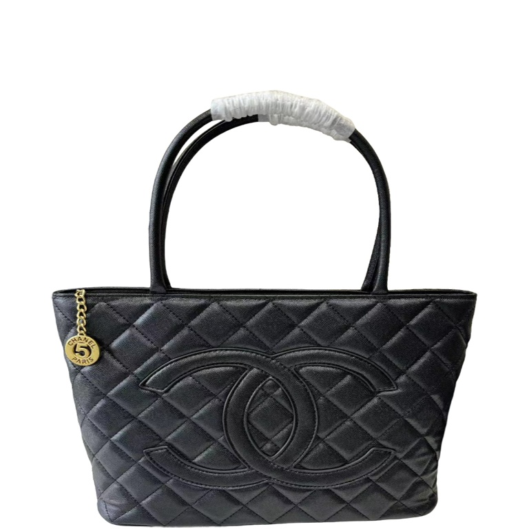 Anum Bags CHL SHOULDER BLACK BAG MEDALLION TOTE