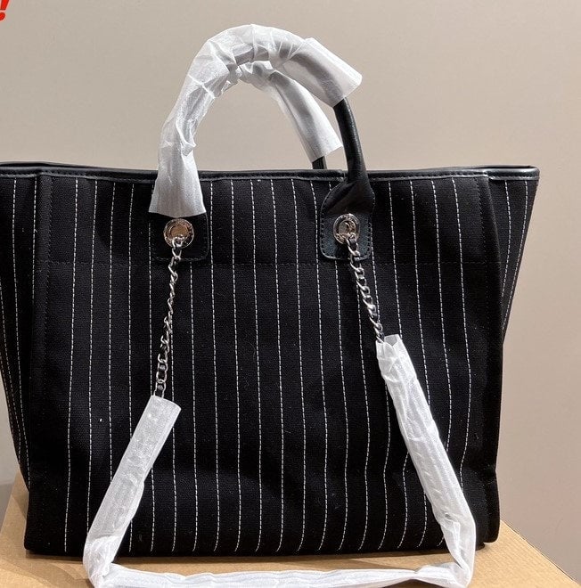 Anum Bags CHL 38CM BLACK WHITE LARGE SHOPPING BAG A66941 B10404 NN102