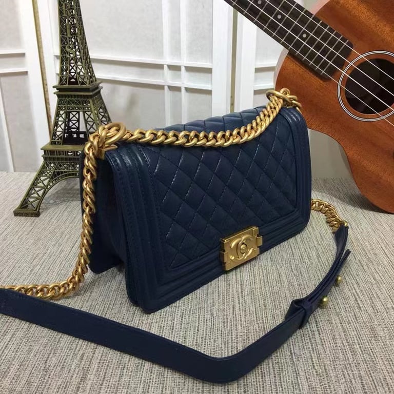 Anum Bags CHL CLASSIC BOY FLAP QUILTED LAMBSKIN SHOULDER BAG NAVY BLUE