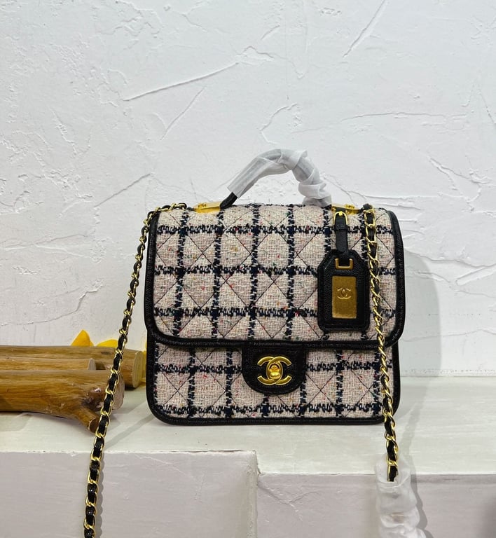 Anum Bags CHL 21CM 22K FLAP BAG WITH TOP HANDLE