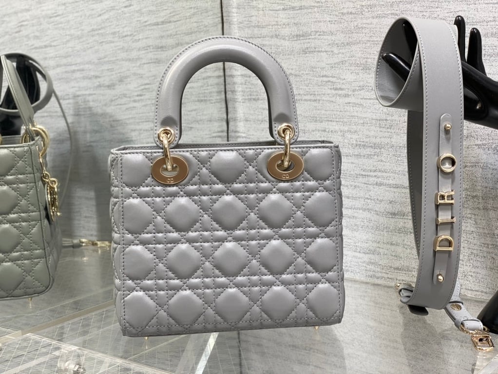 Anum Bags DIR MEDIUM LADY BLUSH CANNAGE LAMBSKIN BAG GREY 20CM