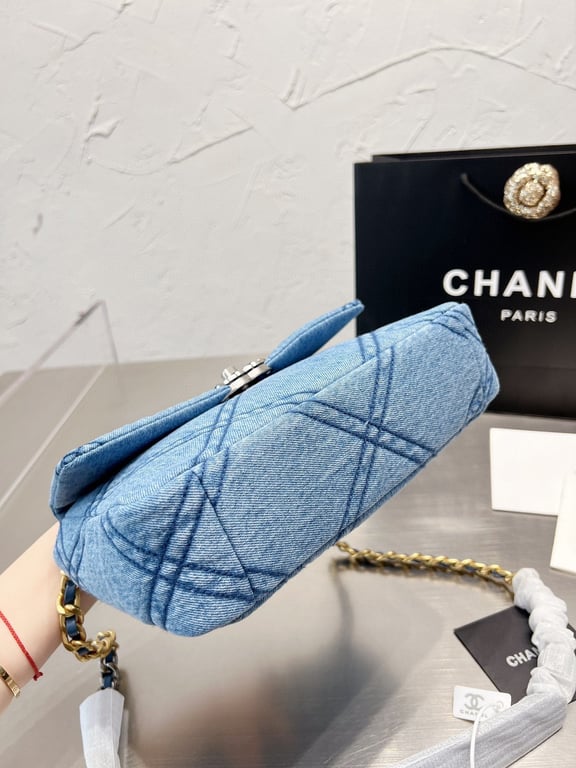 Anum Bags CHL BLUE DENIM QUILTED MEDIUM 19 FLAP 26CM